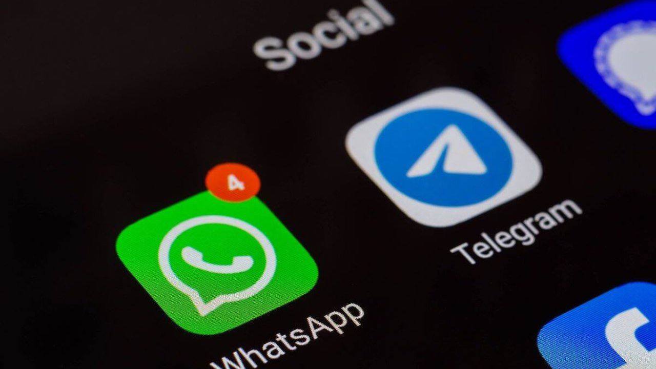 Проблемы со звонками Whats app и Telegram Уже неделю как в России действуют ог... Проблемы со звонками Whats app и Telegram Уже неделю как в России действуют ог...