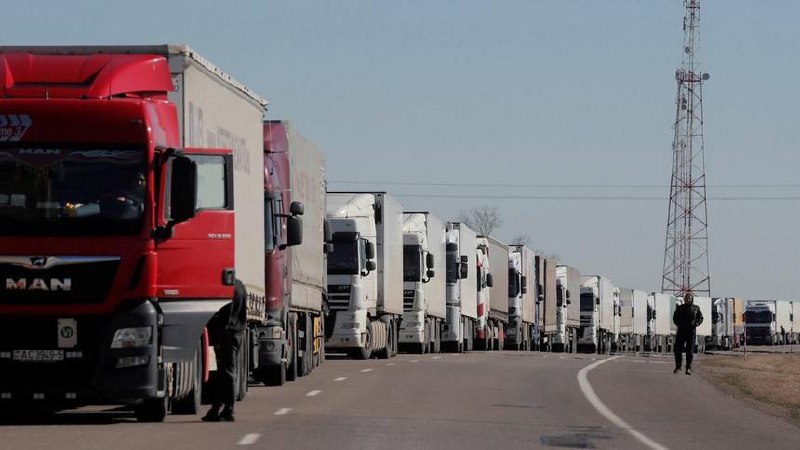 Беларусь вводит ассиметричный ответ Польше по грузовикам С 3 июля в силу вступ... Беларусь вводит ассиметричный ответ Польше по грузовикам С 3 июля в силу вступ...